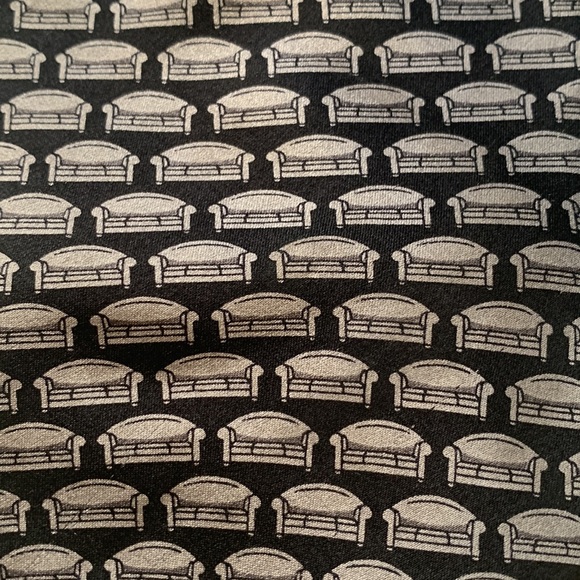 Silk Vicky Davis Couch Potato Tie - Picture 2 of 5